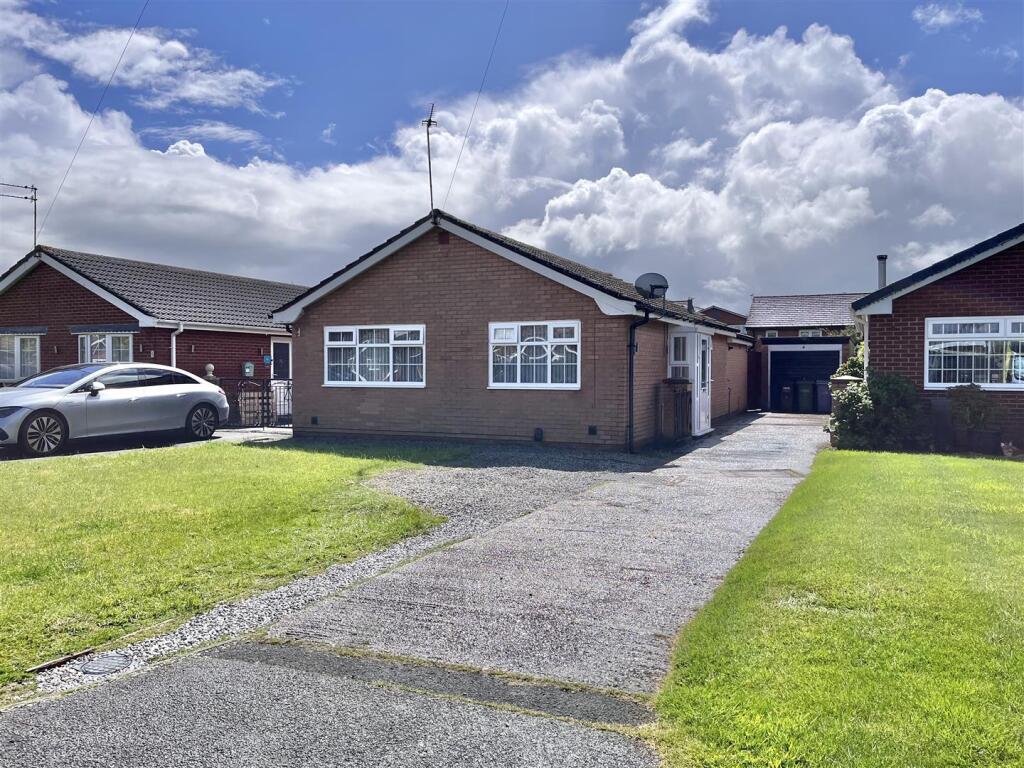Main image of property: Hurlbote Close, Handforth, Wilmslow