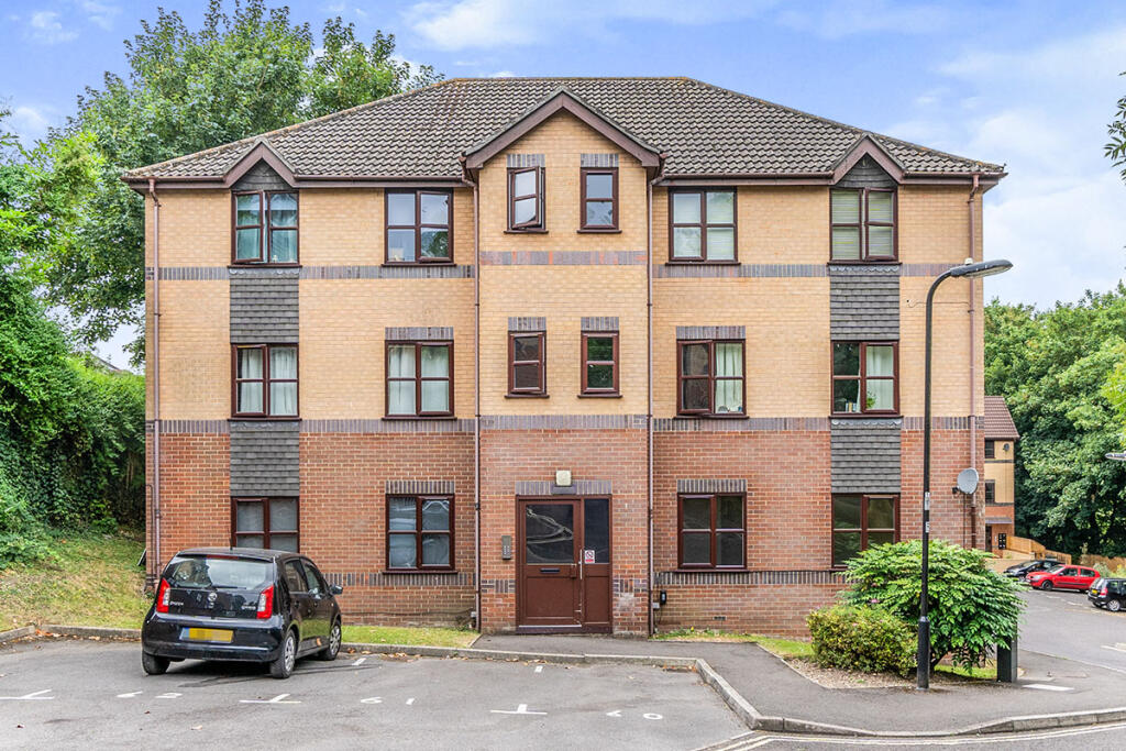 Main image of property: Briarswood, Southampton, SO16