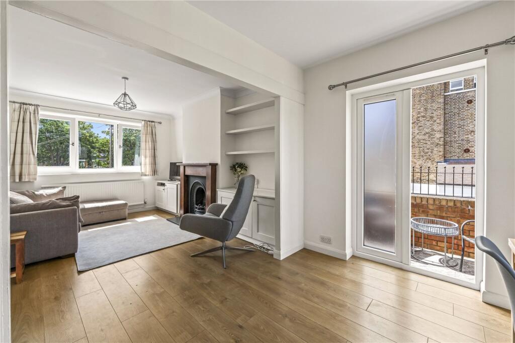Apartment in Twickenham - View 3