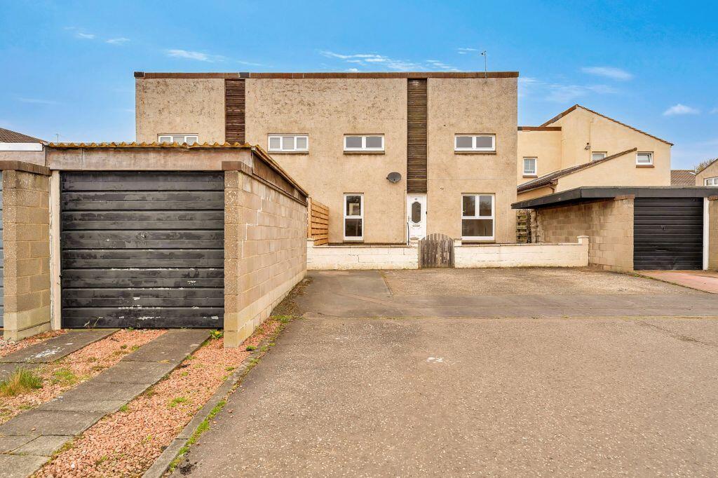 Main image of property: 69 Carlaverock Crescent, Tranent, EH33 2DZ