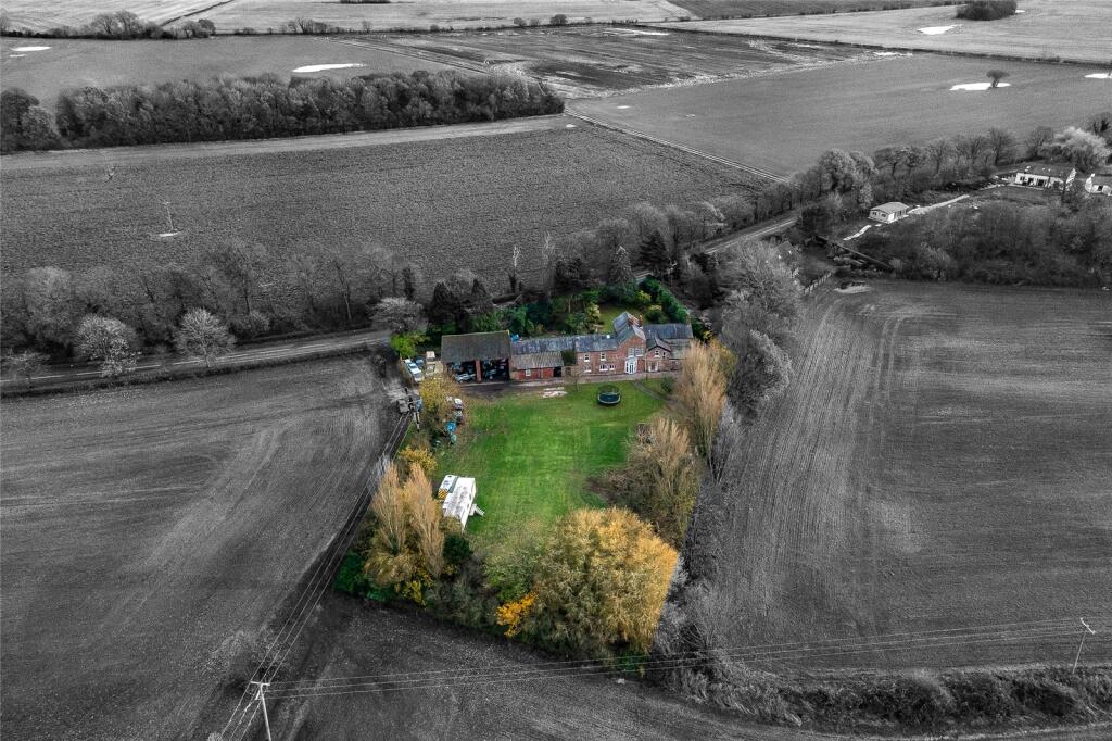 Prescot Road, Aughton, West Lancashire, L39 photo 4