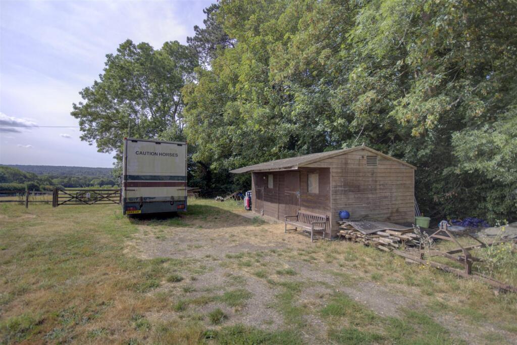 Morants Court Road, Dunton Green - View 5
