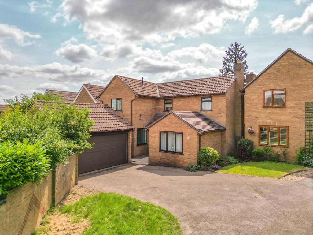 Main image of property: Ashleigh Drive, Nuneaton, CV11