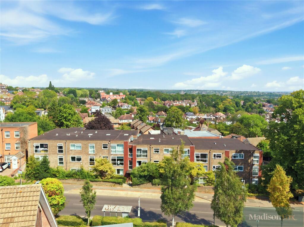 Main image of property: Palmerston Road, Buckhurst Hill, Essex, IG9