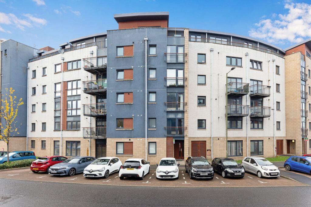 Main image of property: 5 (Flat 4) East Pilton Farm Crescent, Pilton, Edinburgh, EH5 2GF