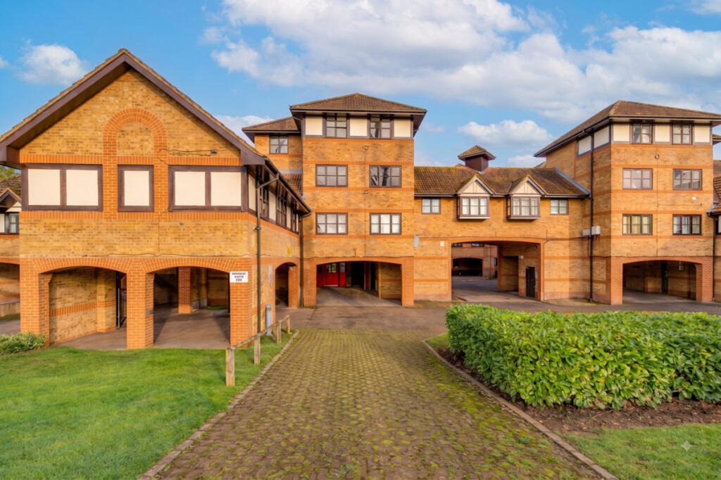 Main image of property: Creighton Road, London, N17