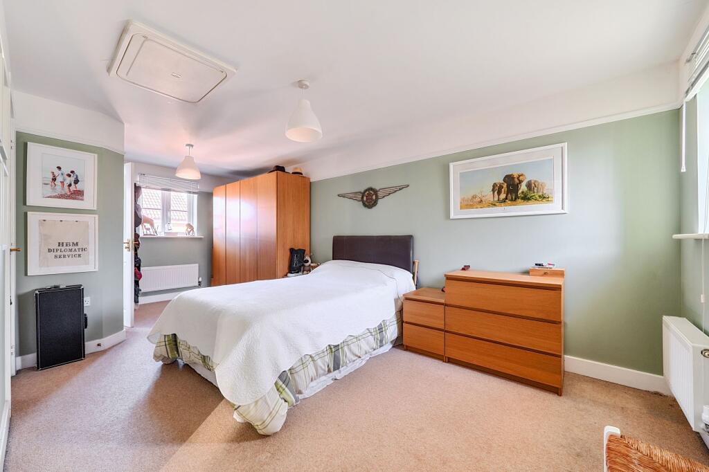 House in Salisbury - View 5