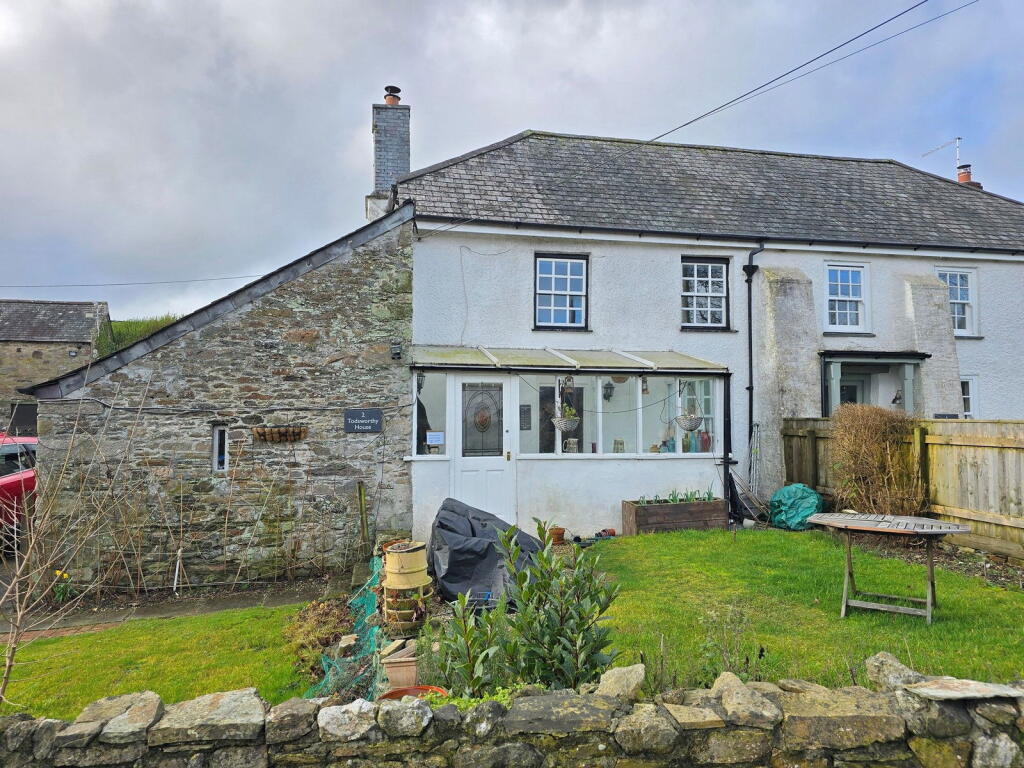 Main image of property: Gunnislake, PL18 9AW