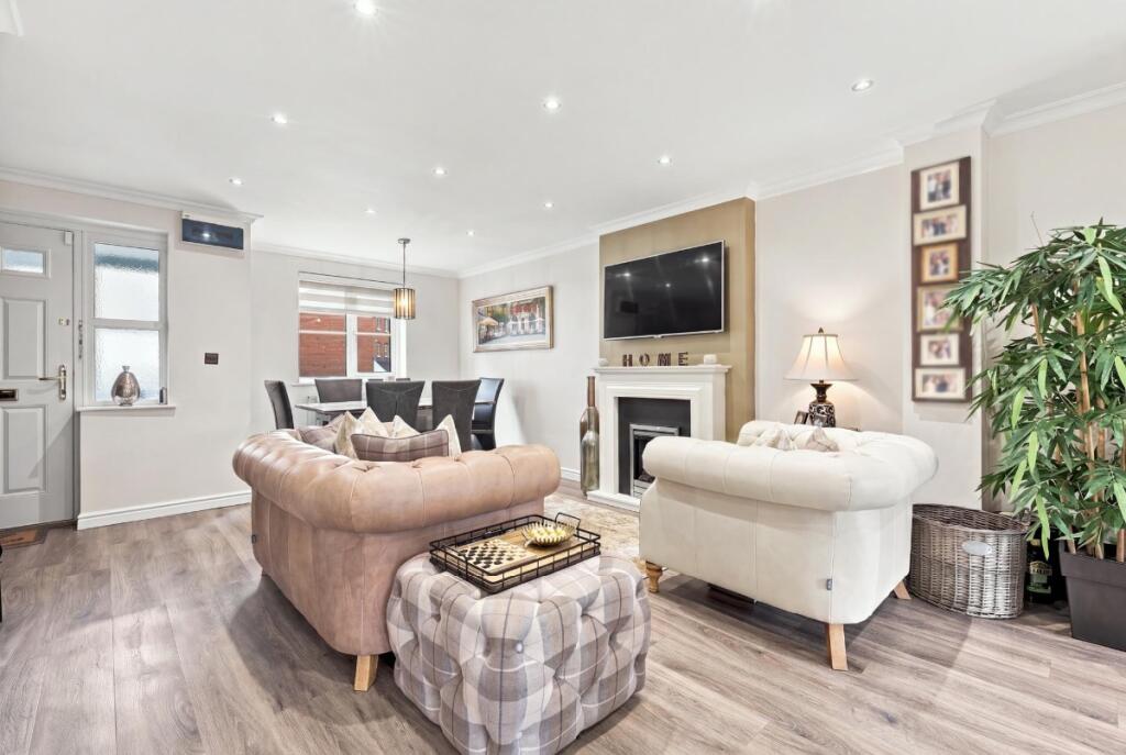 House in London, Harold Wood - View 3