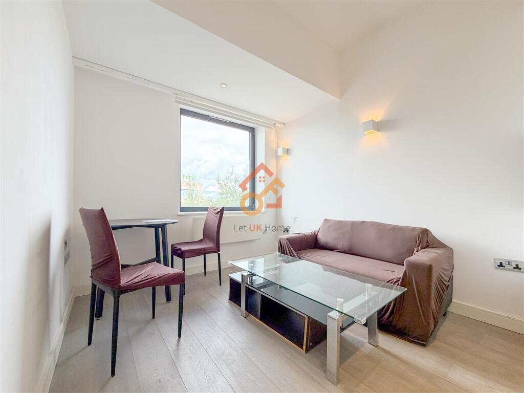 Main image of property: Verona Apartments, 50 Wellington Street, Slough SL1