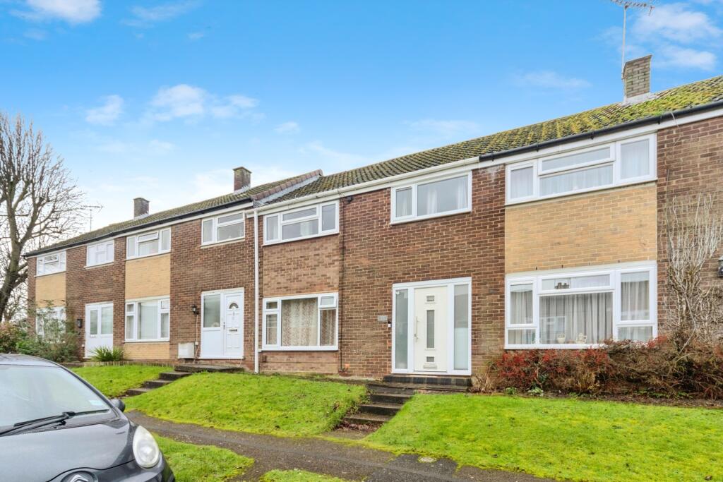 Main image of property: Shaftesbury Crescent, Bletchley, Milton Keynes, Buckinghamshire, MK3