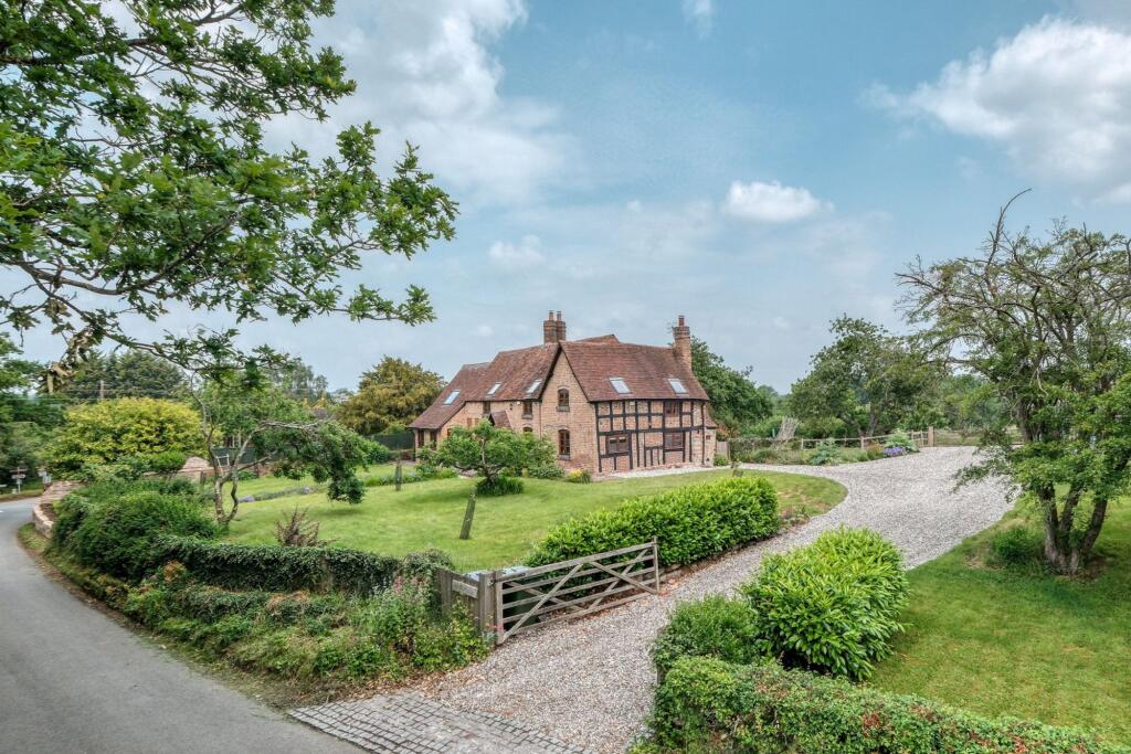 Main image of property: Copyholt Lane, Stoke Prior, B60