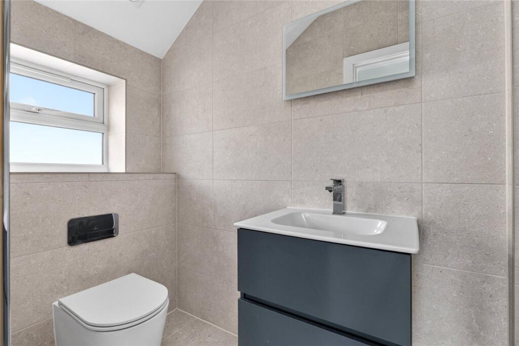 House in Berkshire, Sunninghill and Ascot - View 6