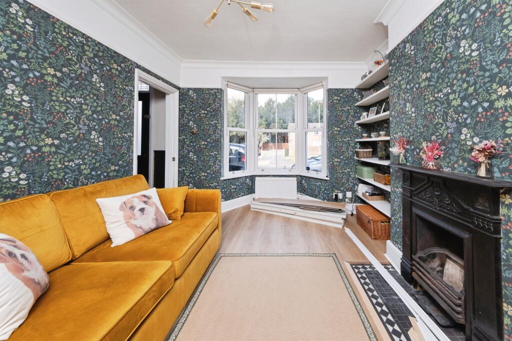 House in Milton Keynes - View 4