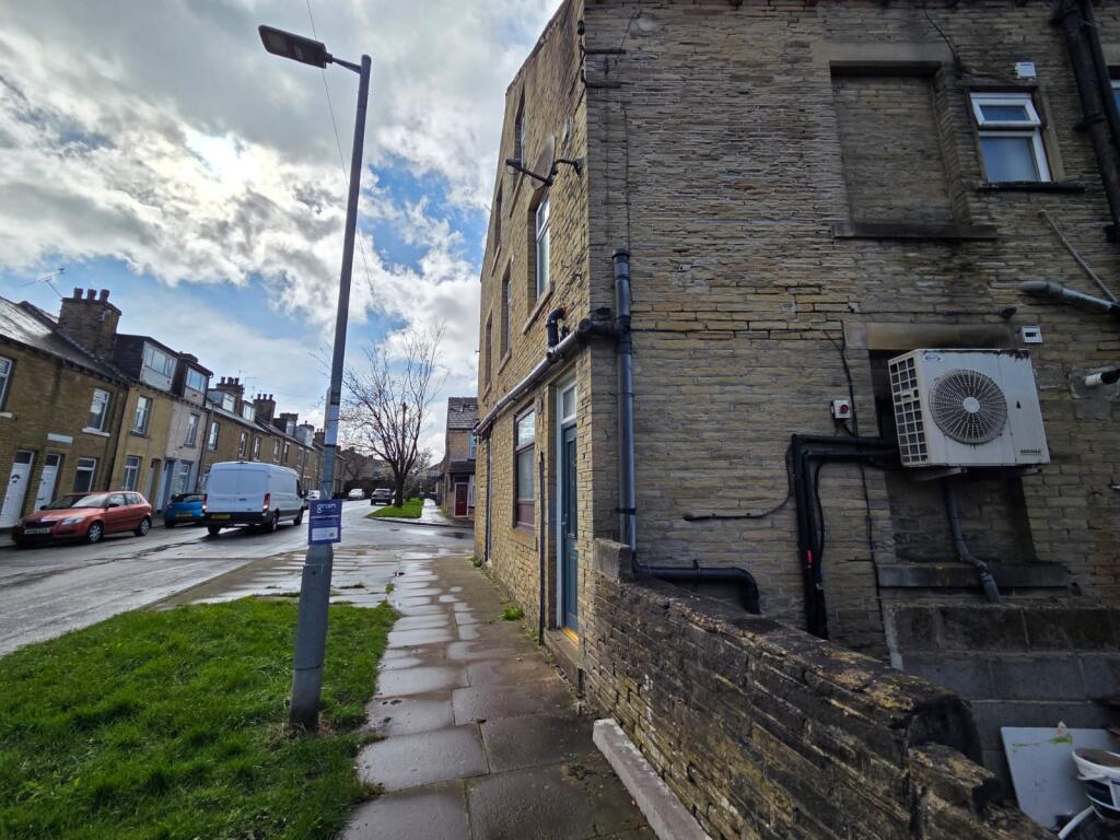 Additional image 27 of Brompton Road, BD4 7JD