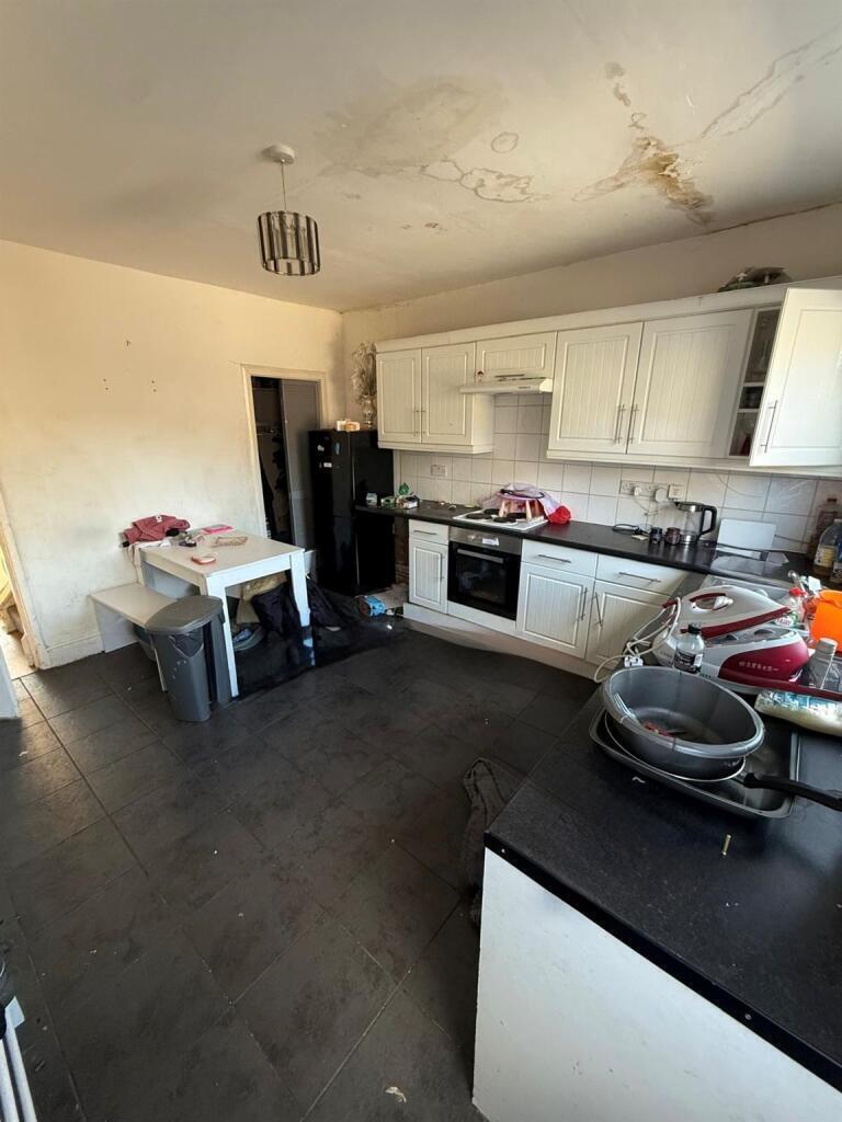 House in Sheffield - View 3