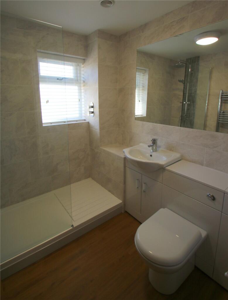 Apartment in Bristol - More