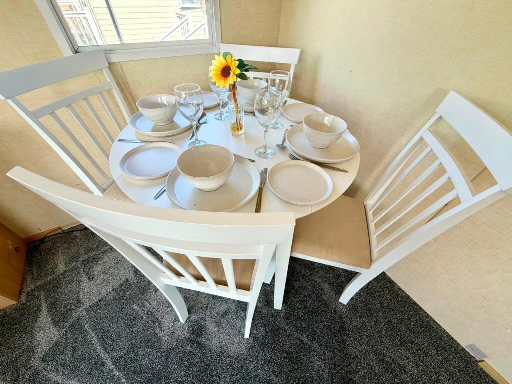 2010 ABI Vista, New Beach Holiday Park, Dymchurch, Romney Marsh, Kent, TN29 0JX - View 3