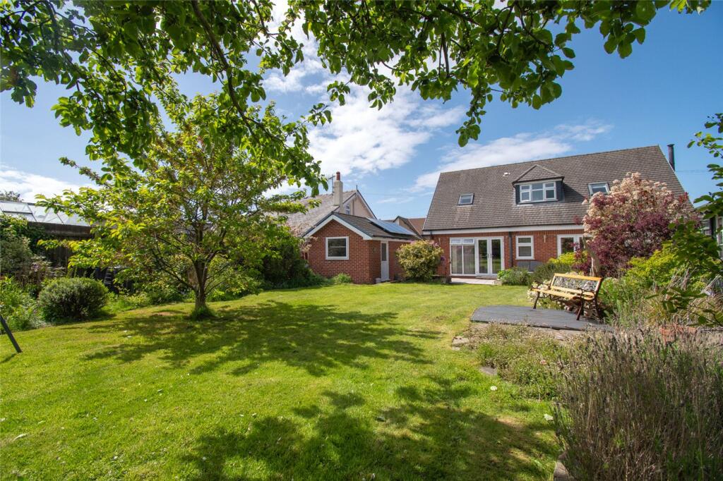 Oaklea Road, Irby, Wirral photo 3