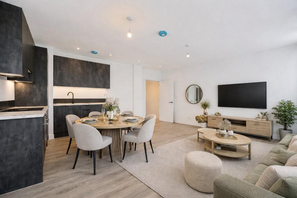Main image of property: The Grove, Slough