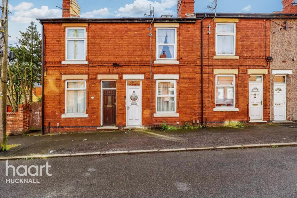 House in Nottingham, Highbury Vale - View 2