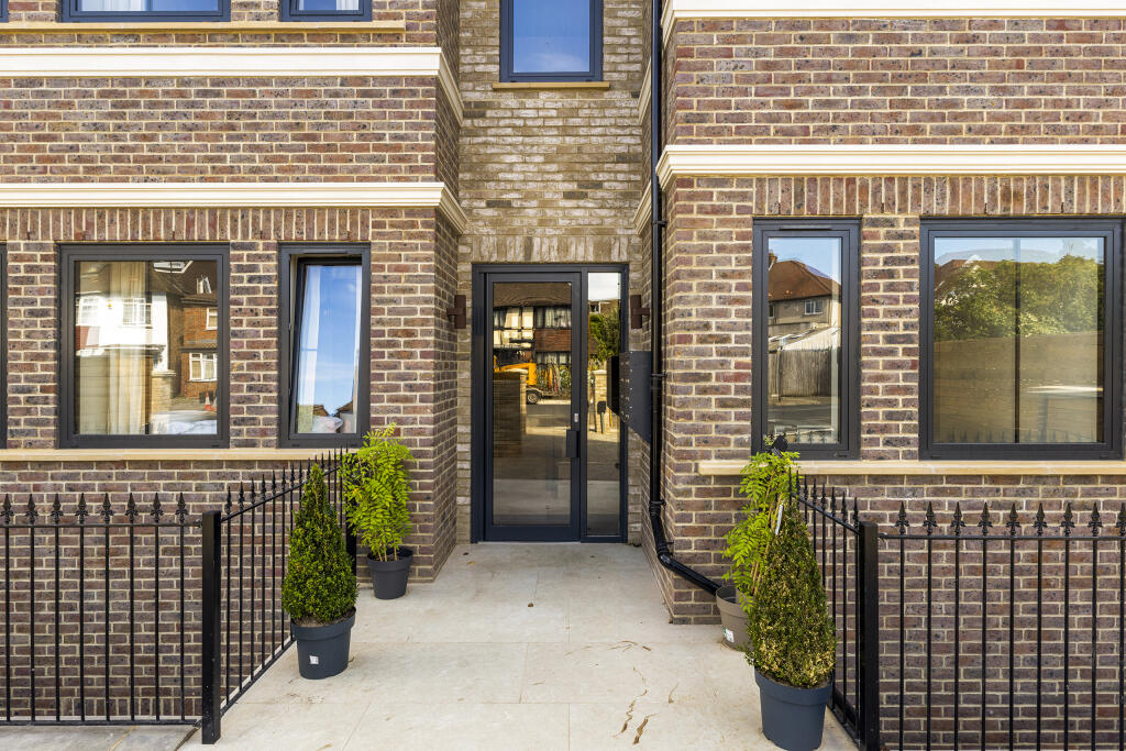 Main image of property: Creswick Road, Acton, London, W3