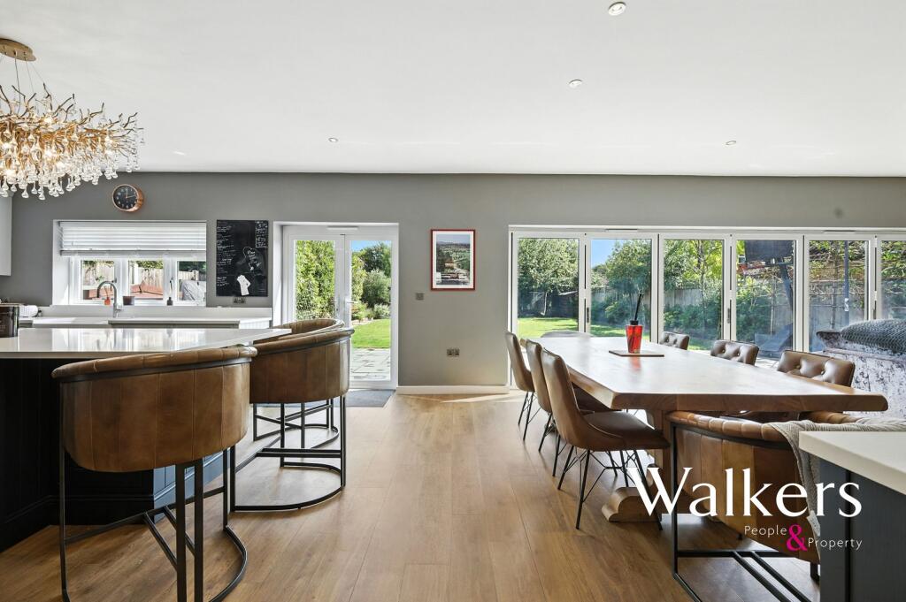 House in Brentwood, Essex - View 3