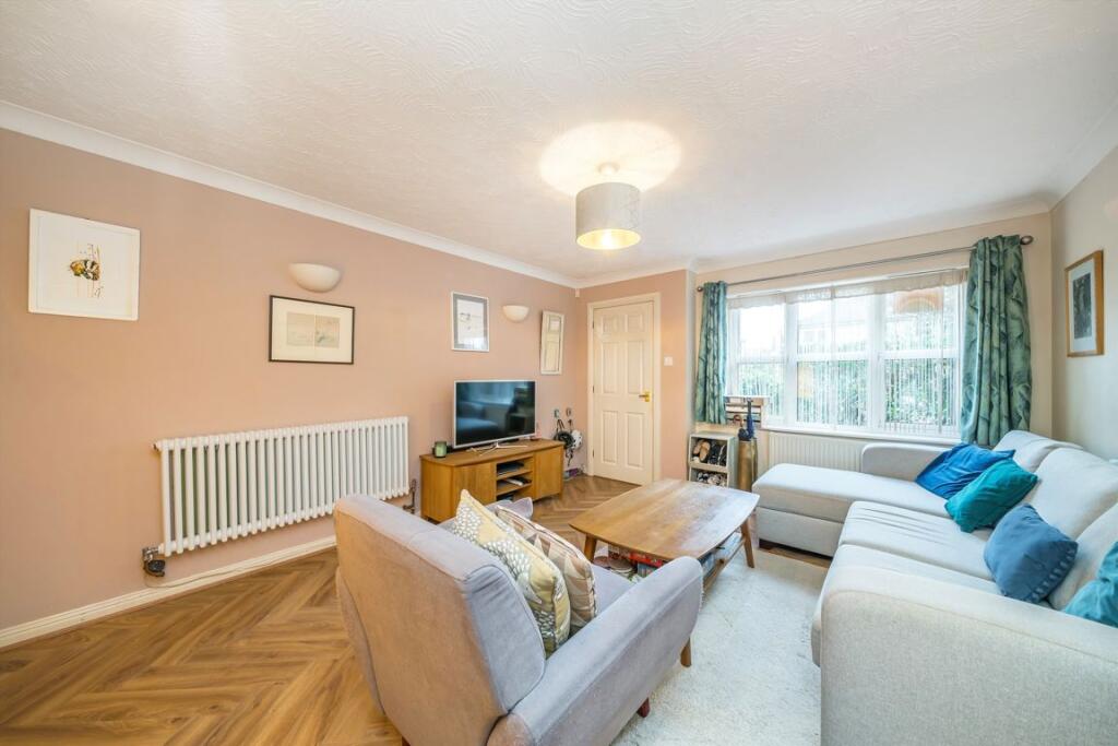 House in London - View 2