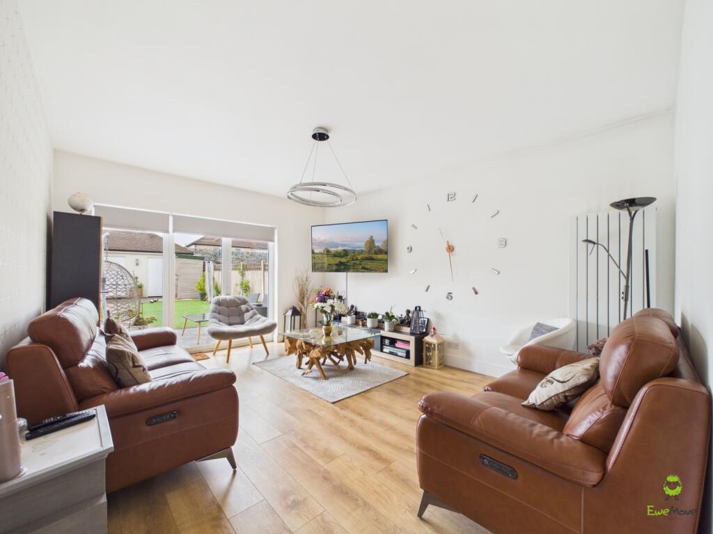House in London - More