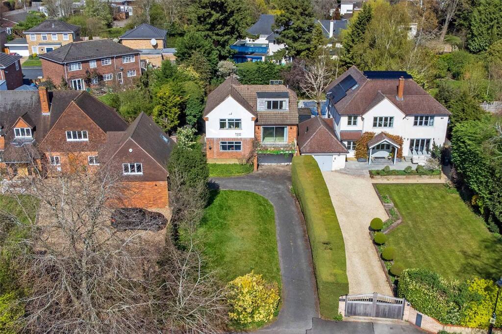 Main image of property: Avenue Road, Maidenhead, Berkshire, SL6