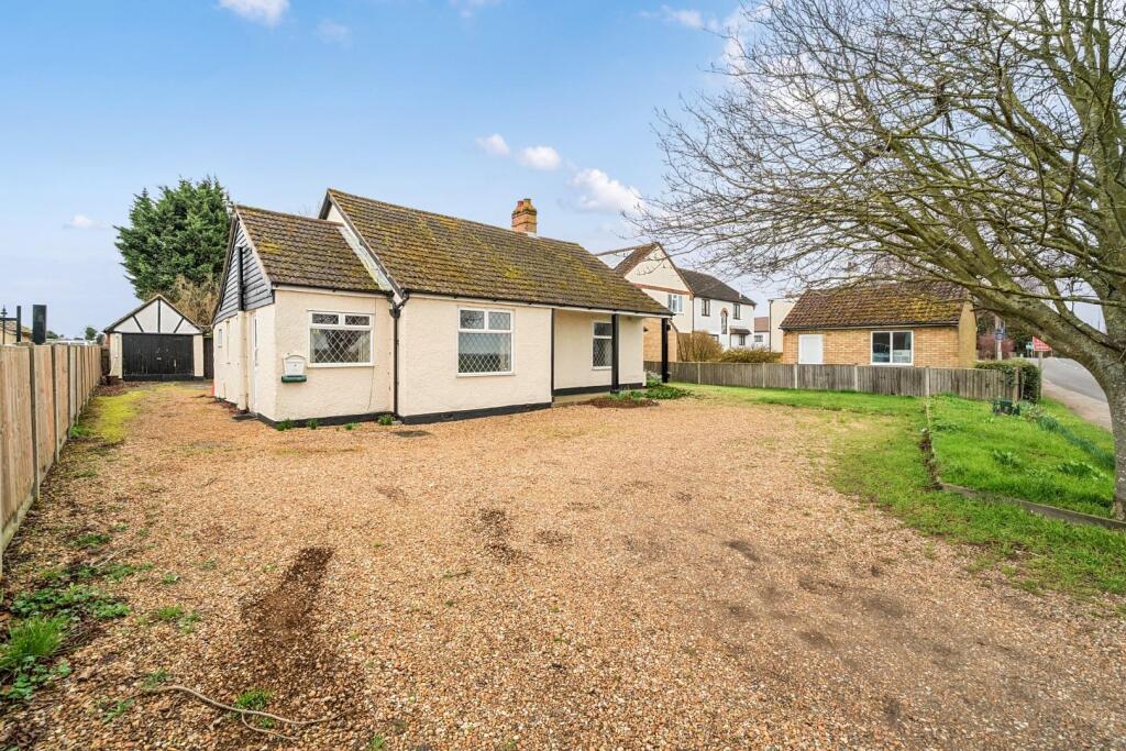 Main image of property: Bedford Road, Moggerhanger