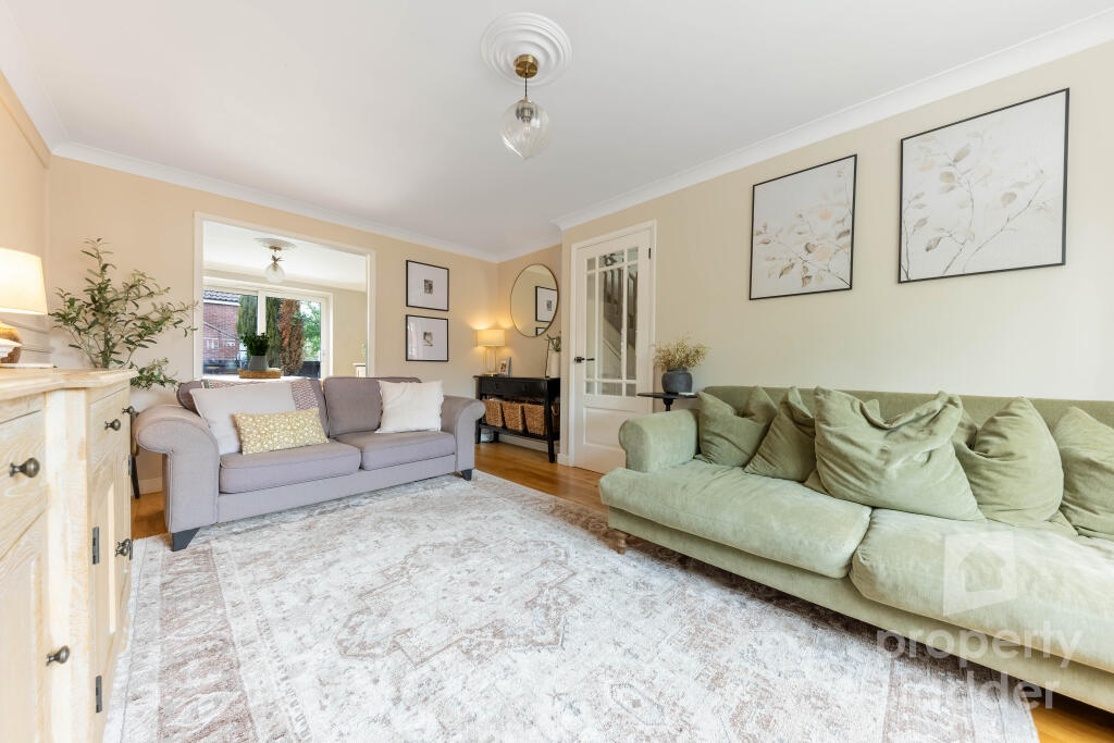 House in Broadland, Rackheath - More