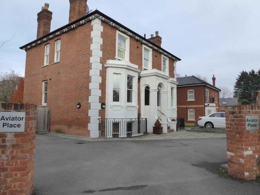 Main image of property: Aviator Place, 112 Crescent Road