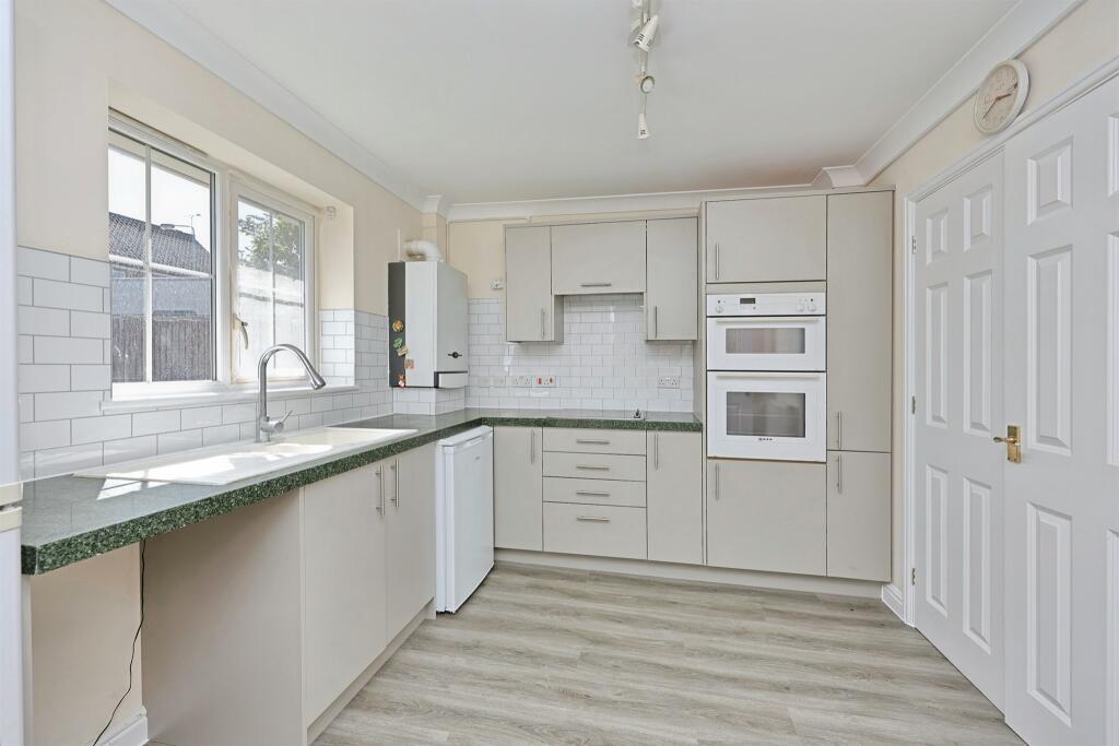 Oakleigh Drive, Swaffham - View 5
