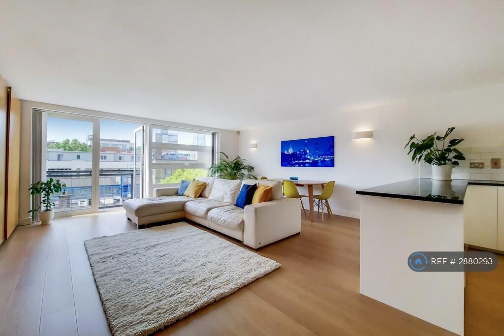 Main image of property: Florin Court, London, SE1