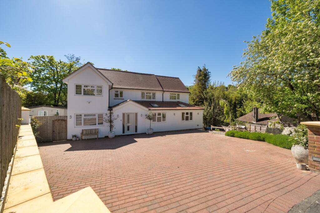 Main image of property: Deansfield Caterham CR3