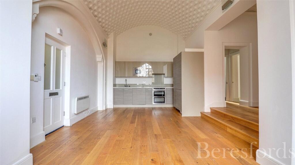 Main image of property: Tudor Court, The Galleries, CM14