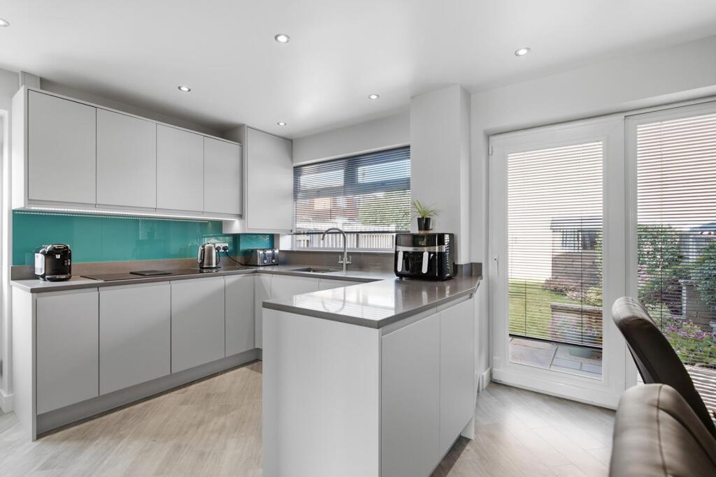 House in Sheffield, Onesacre, Bradfield - More