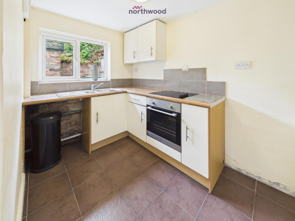 House in Gwersyllt, Wrexham - View 5