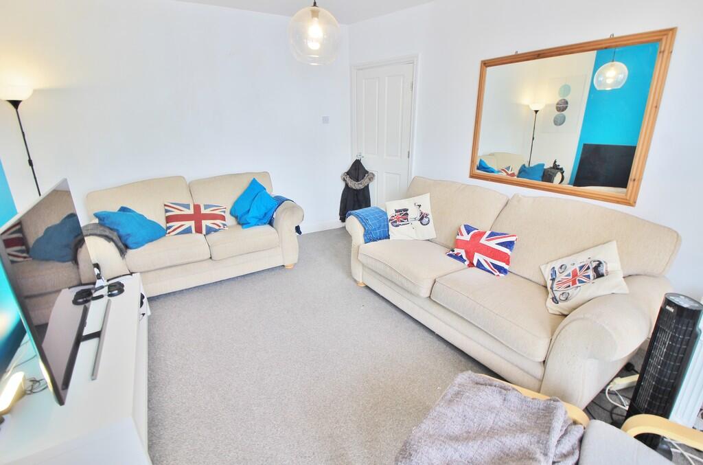 Apartment in Portsmouth, North End - More