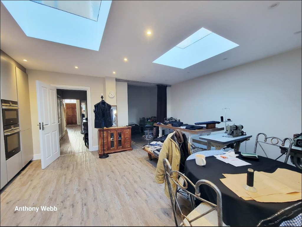 House in London, Palmers Green - View 4