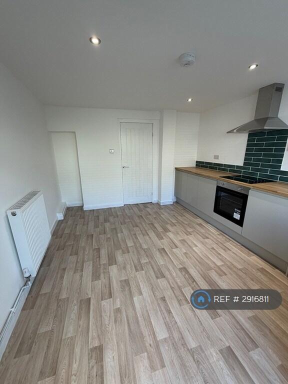 House in Llandudno - View 3