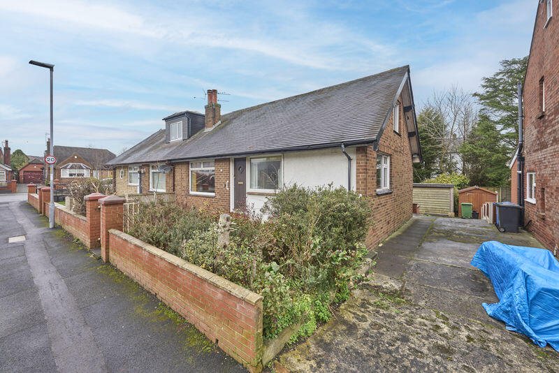 3-bed house on Thirlmere Avenue, Standish, Wigan, £175,000