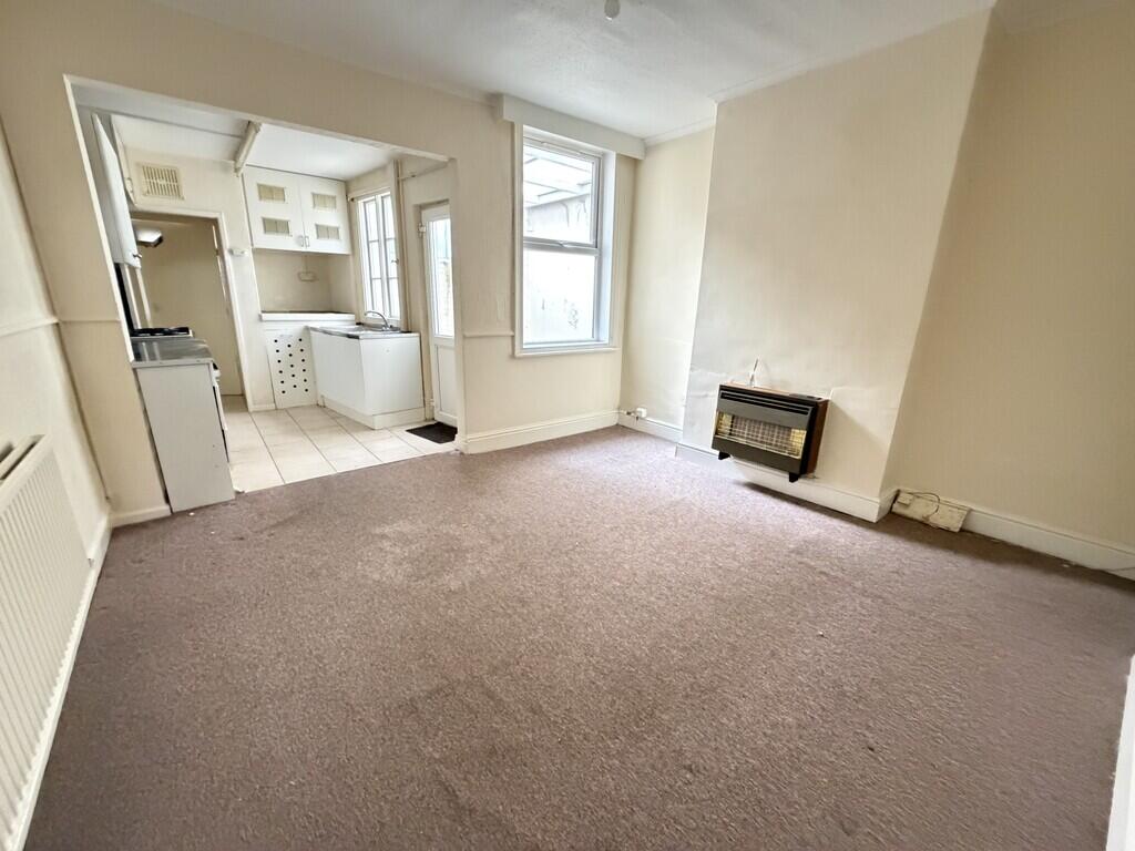 House in Wolverhampton - View 3