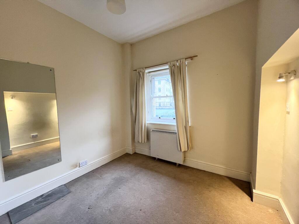 Apartment in Bath - View 5