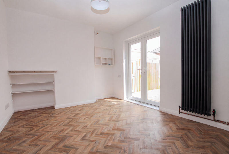 House in Southampton - View 5