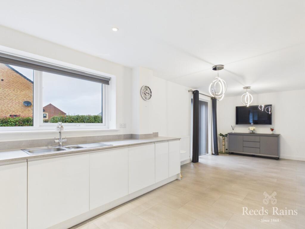 House in Stockton-on-Tees - More