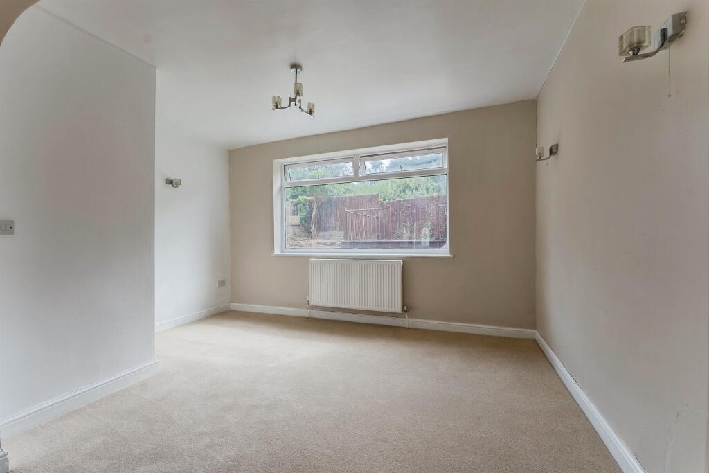 Linden Drive, Prenton - More