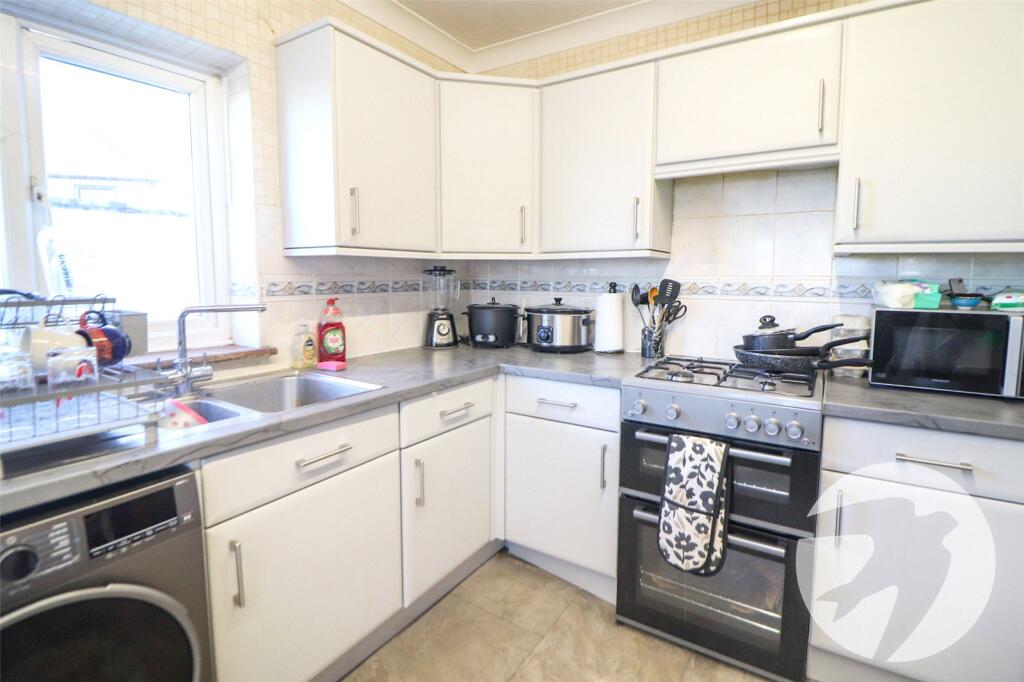 House in Dartford - View 3