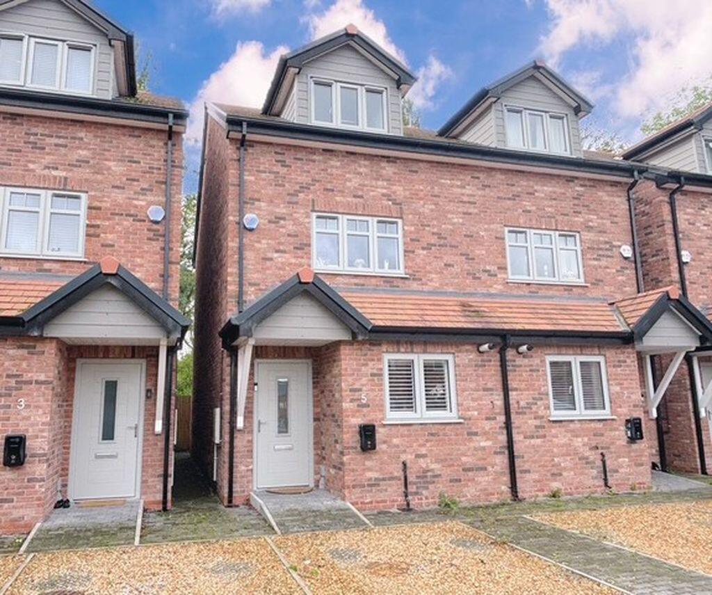 Main image of property: Beechwood Gardens, Heald Green